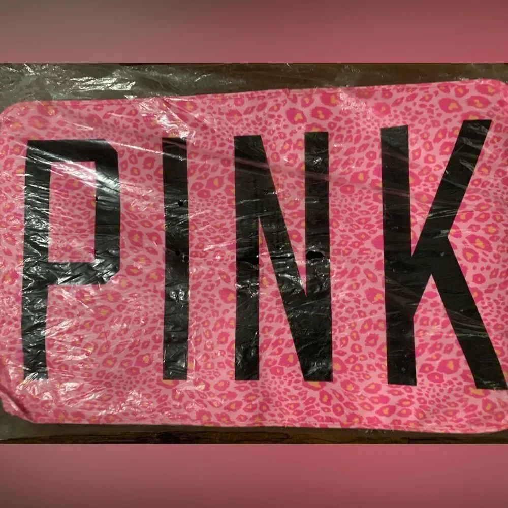 NEW PINK VS CHEETAH PRINT LID TRUNK